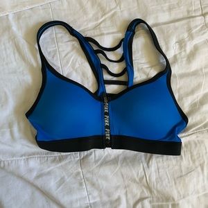 PINK Ultimate Sports Push Up